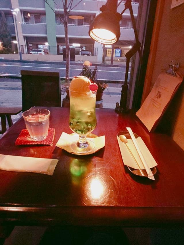 Go Go Round This World! Books&Cafe - サブ画像1