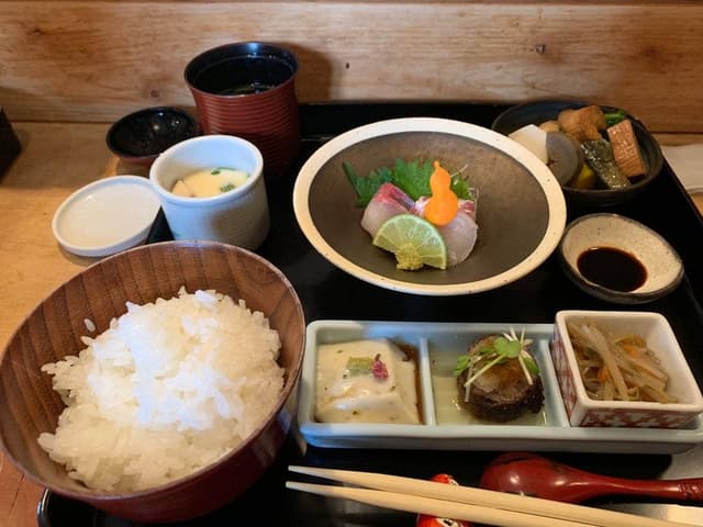 ごはんや一膳 - サブ画像1