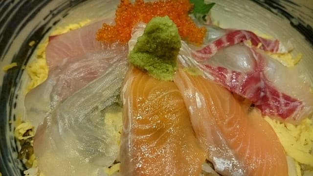 大漁市場なるみ乃 薬院店 - サブ画像1