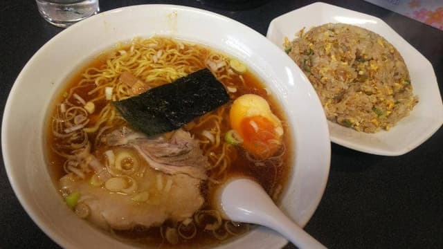 けんけんラーメン - サブ画像1