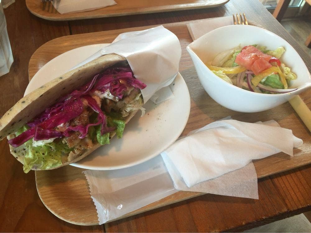 自家焙煎工房カフェ リトルアイランド 狭山本店