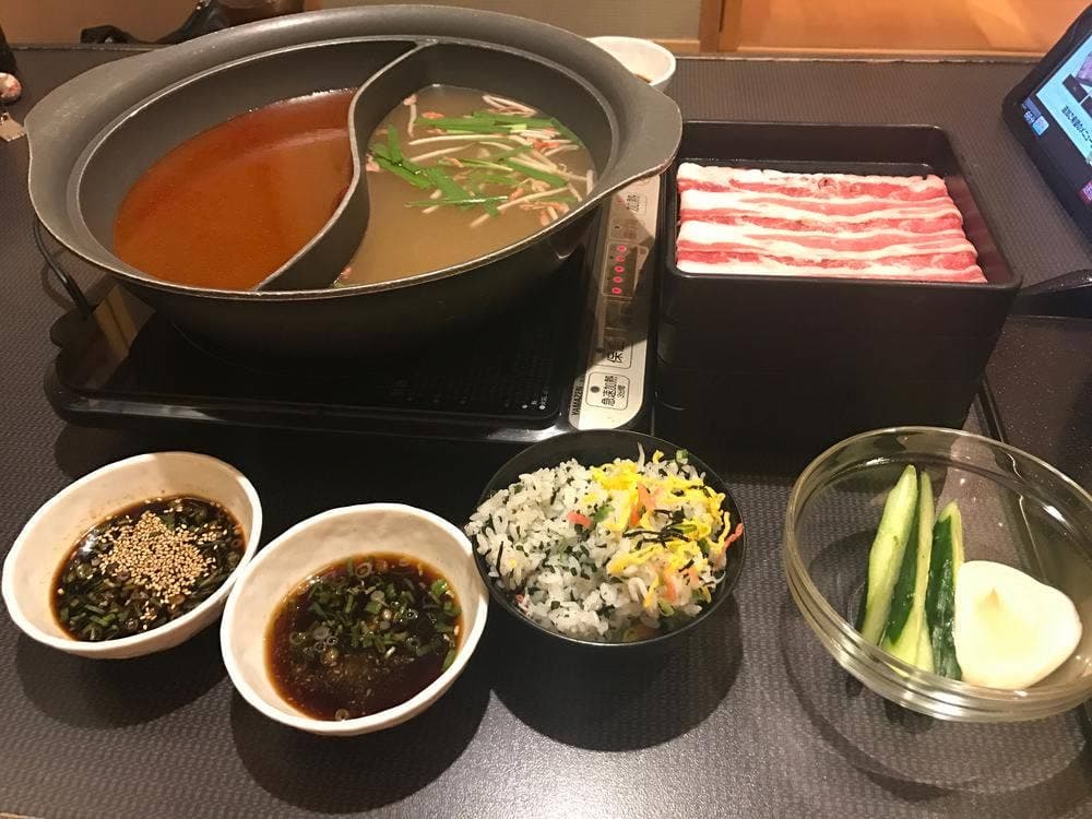 しゃぶしゃぶと自然派ビュッフェ 北菜亭