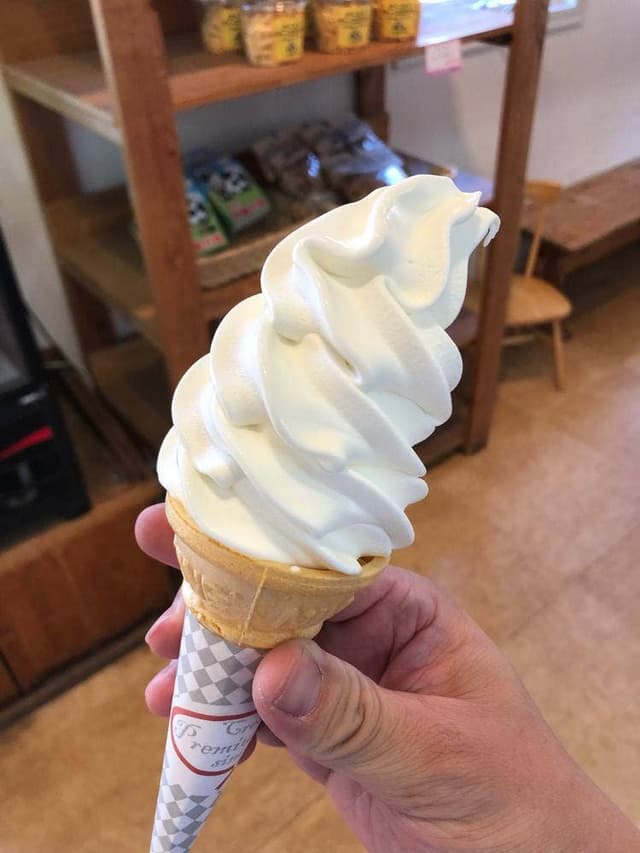 成田ゆめ牧場 ミルキーハウス - サブ画像1