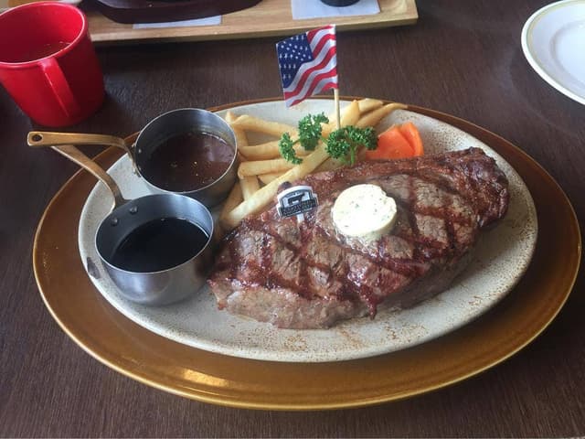 ロイヤルホスト 谷津坂店 - サブ画像1