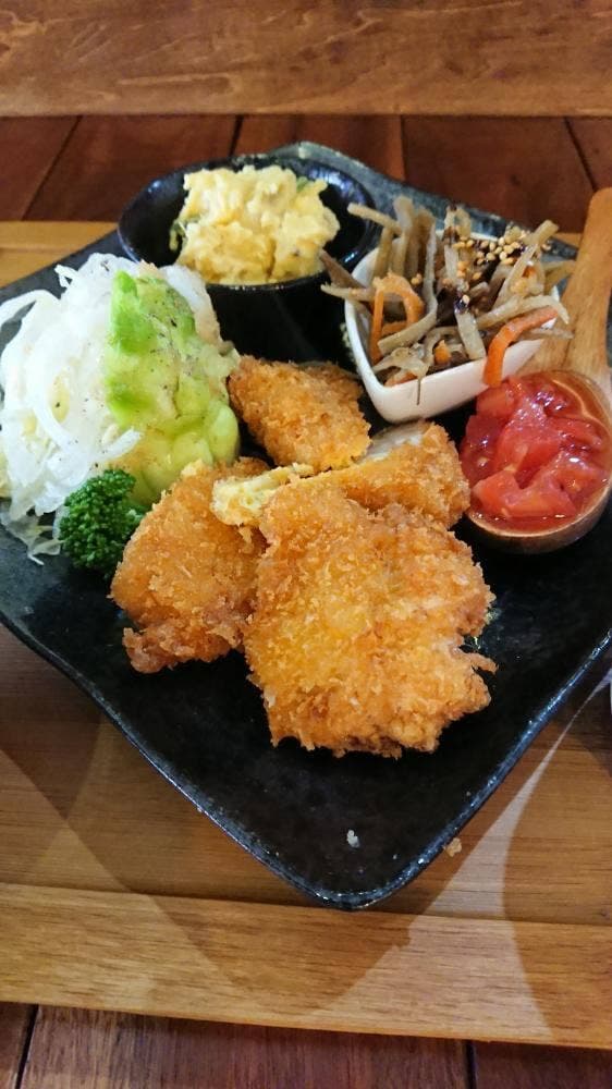 ネスト カフェアンドスイート