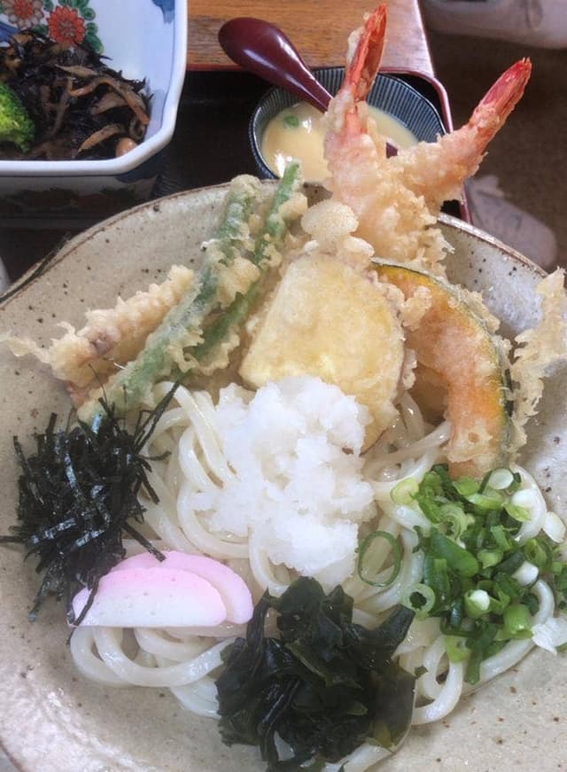手打ちうどん 白滝 - サブ画像1