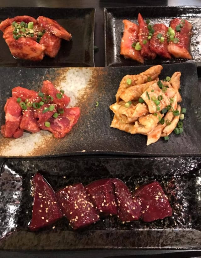 炭火焼肉 ホルモンしま田 大友店 - サブ画像1