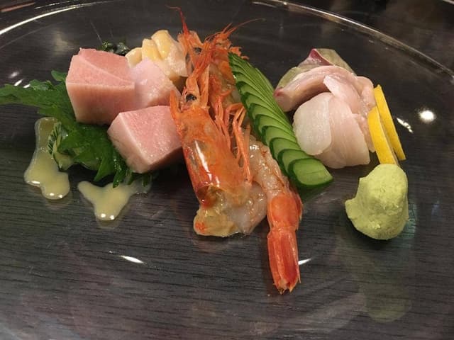 虎寿司 江坂店 - サブ画像1