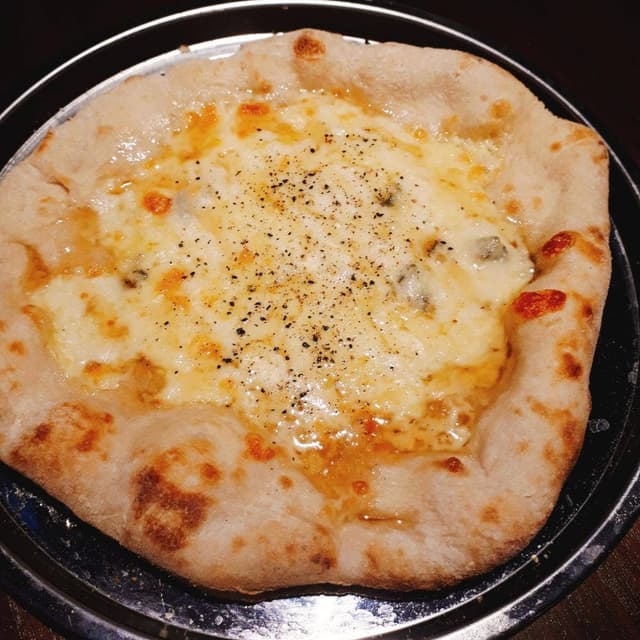 Bar&Amusement PEONY 京橋 - サブ画像1