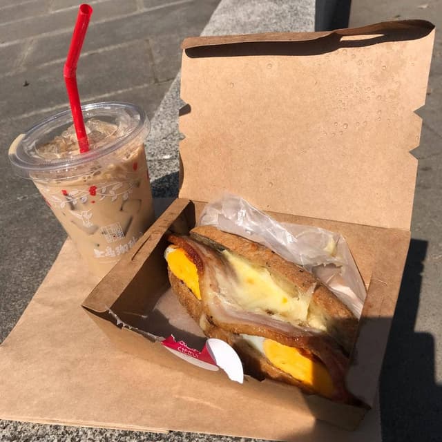 上島珈琲店 黒田記念館店 - サブ画像2
