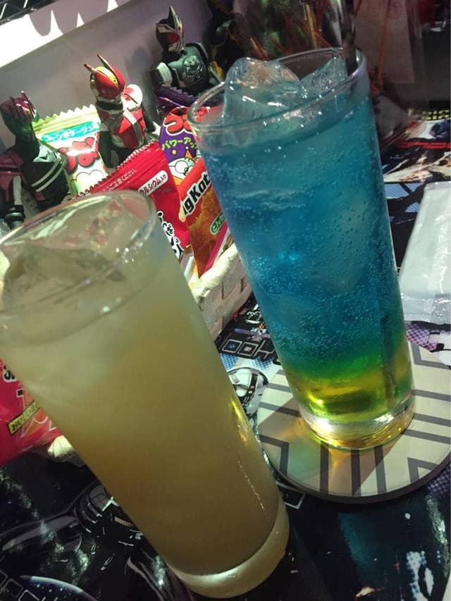 特撮ヒーローBAR 俺の部屋 - サブ画像1