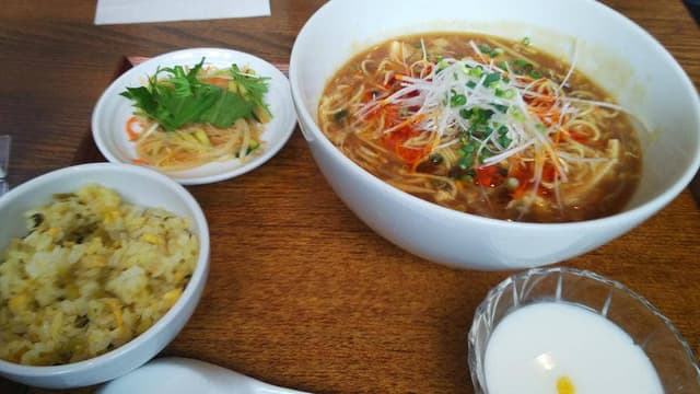 火鍋酒房 HOI 品川店 - サブ画像2