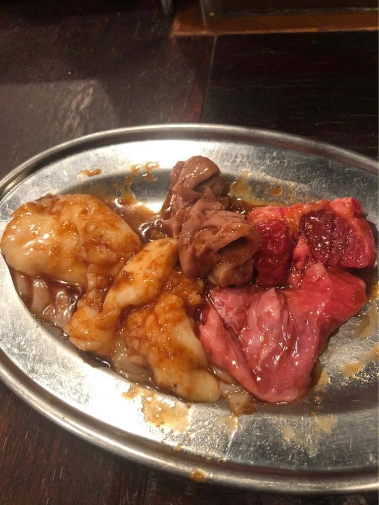 ホルモン ワイン プコチーニ