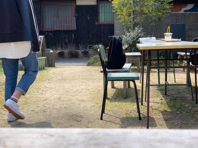島小屋 BOOK CAFE & TENT STAY - サブ画像3