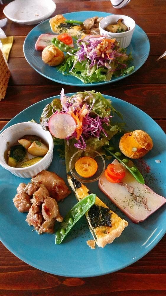 Cafe La Cachette