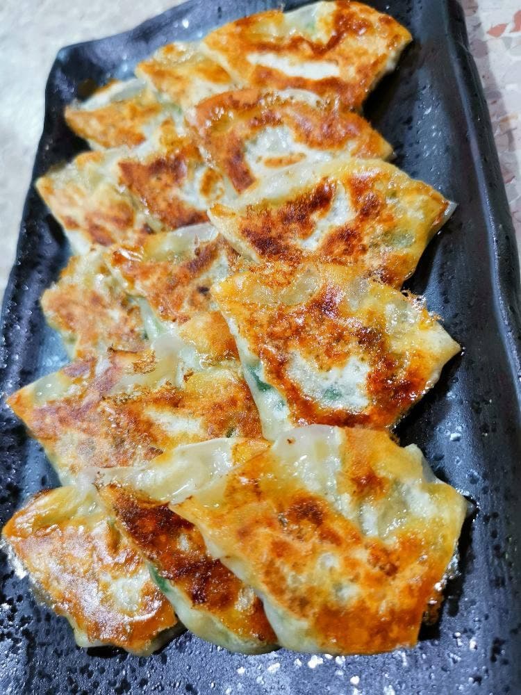 上方風 ぎょうざ 扇里