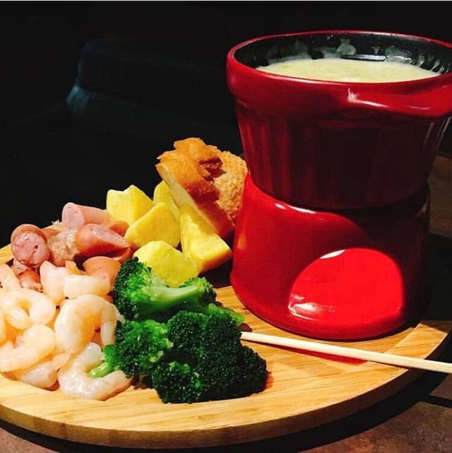本格派チーズと熟成肉専門店 チーズピア 新宿本店 - サブ画像3