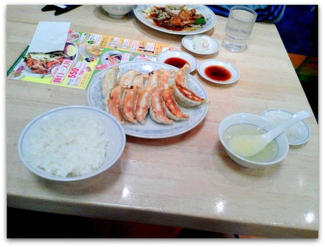 ぎょうざの満洲 高円寺北口店 - サブ画像3