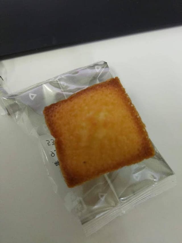 アンリ・シャルパンティエ 新宿伊勢丹店 - サブ画像1