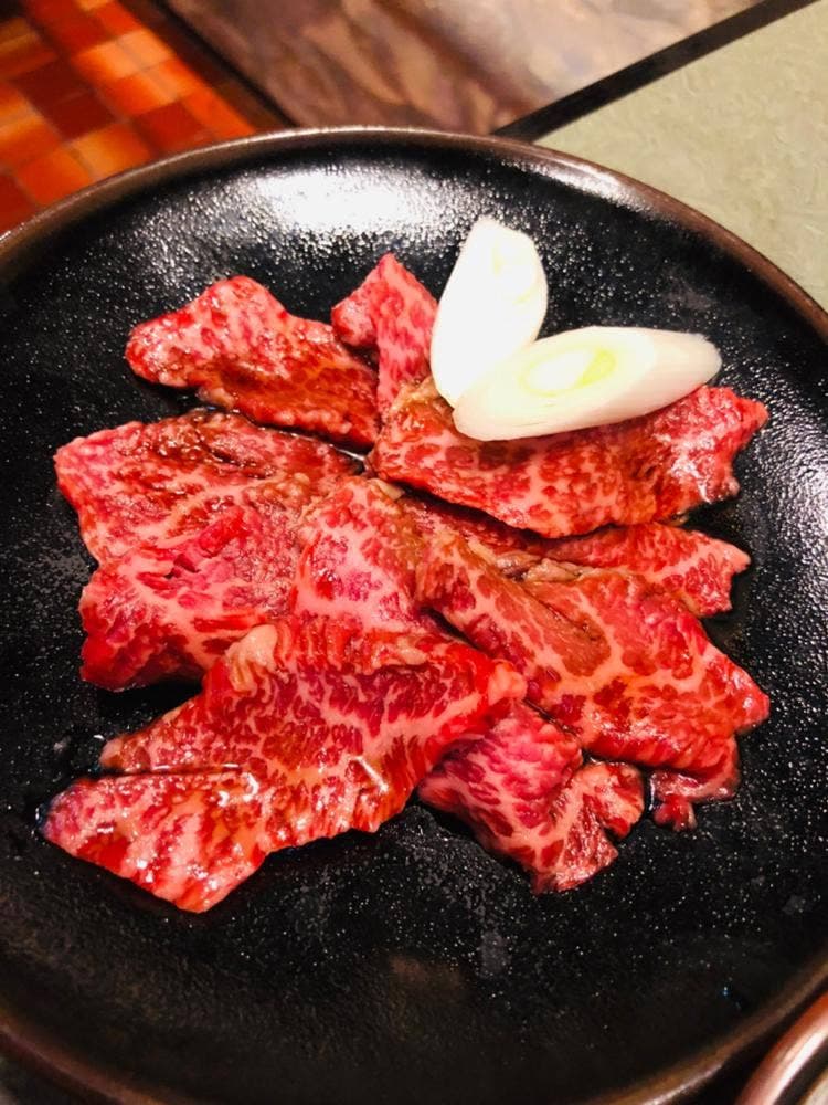 焼肉の国よってっ亭港店