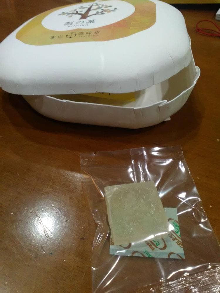梨の菓 瀧味堂