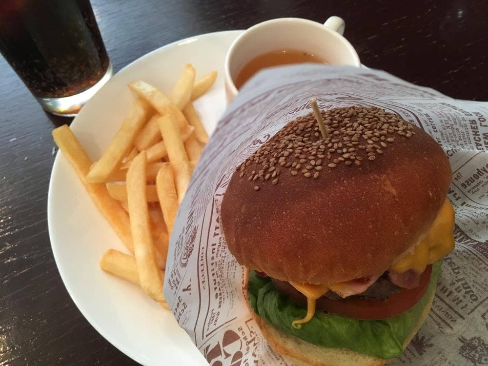 アプレダイナー