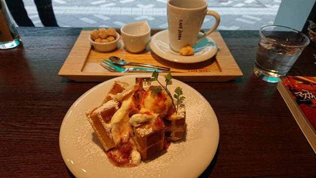 カフェ・ジーバ - サブ画像1