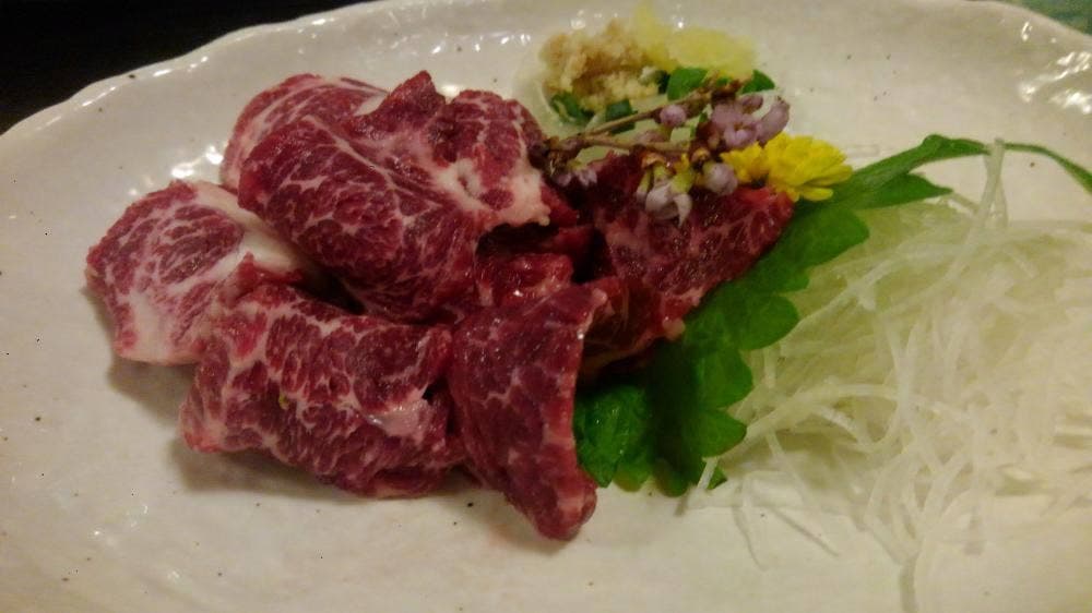 熊本ダイニングキッチン馬刺し居酒屋