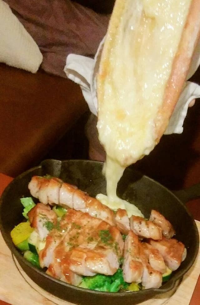 肉&チーズ&ワイン 神保町ビストロ Fleurie - サブ画像1