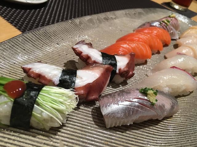 築地すし好 JIN仁 赤坂アークヒルズ店 - サブ画像1