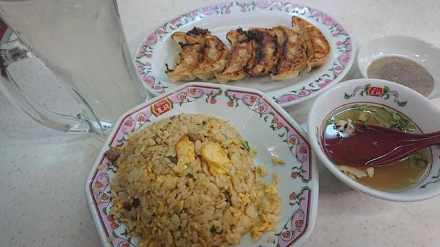 餃子の王将 鶴橋駅前店 - サブ画像2