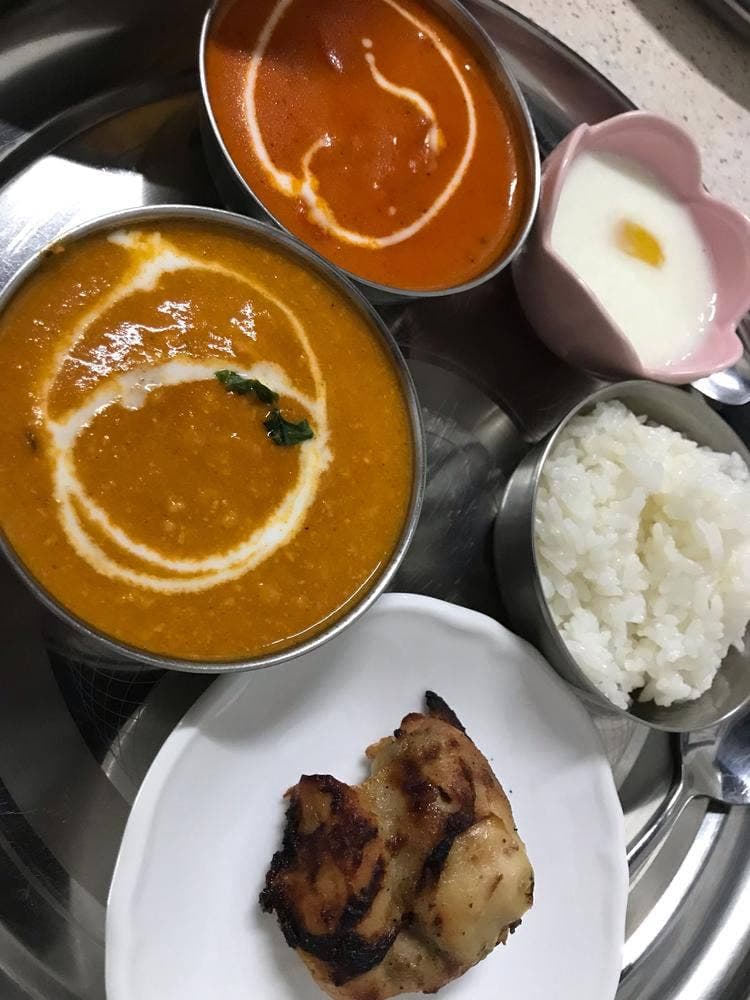 インディアンレストラン サガルマータ