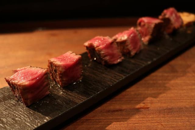 肉家 串八 梅田店 - サブ画像1