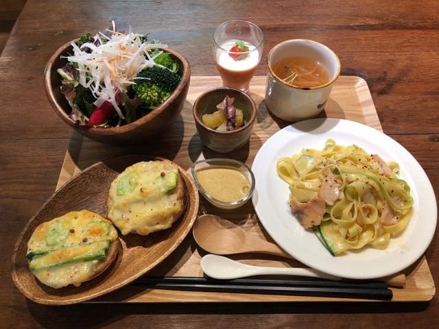CAFE HACHISU - サブ画像3