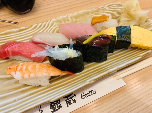 すし屋 銀蔵 KITTEグランシェ店 - サブ画像2