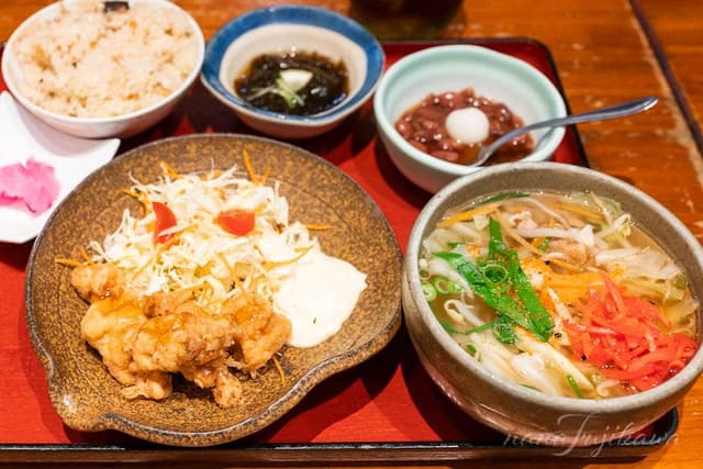 沖縄地料理 龍潭 とまりん店 - サブ画像2