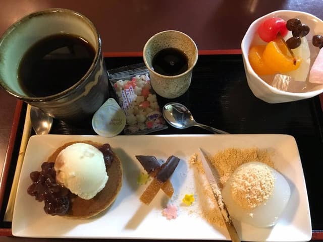 菓子舗 間瀬 網代駅前店 - サブ画像2