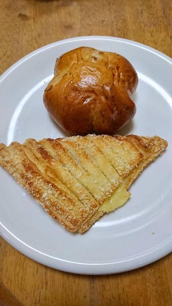 焼きたてパン工房 春江病院 売店 - サブ画像2