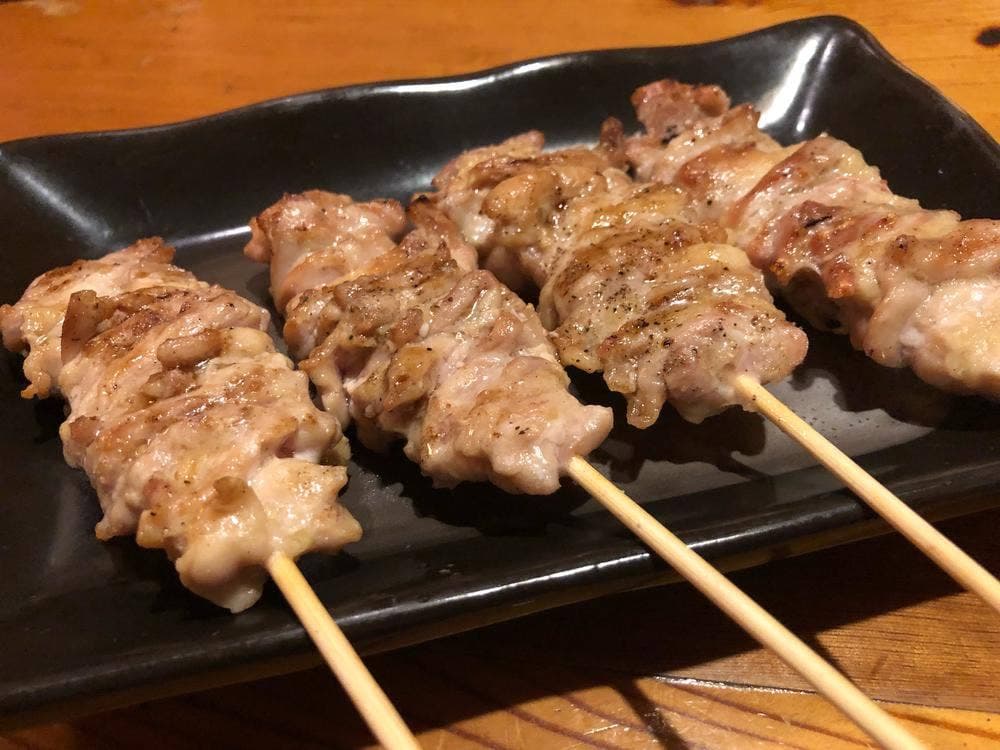 焼きとり 炭小屋