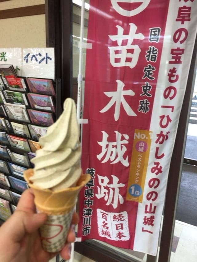 中津川市駅前観光案内所 にぎわい特産館 - サブ画像3
