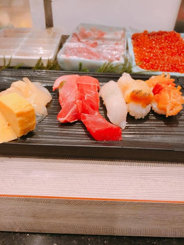 梅丘寿司の美登利総本店 上町店 - サブ画像2