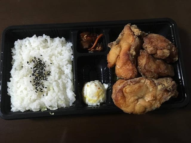 ジョニーのからあげ 川西店 - サブ画像1