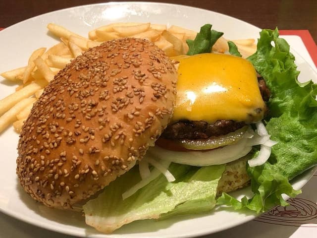 ハンバーグ＆ステーキ ヒロ 京都ヨドバシ店 - サブ画像1