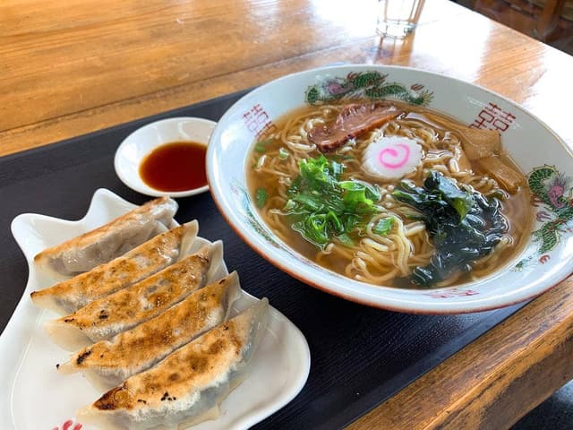 精進湖観光案内所 食堂 - サブ画像2