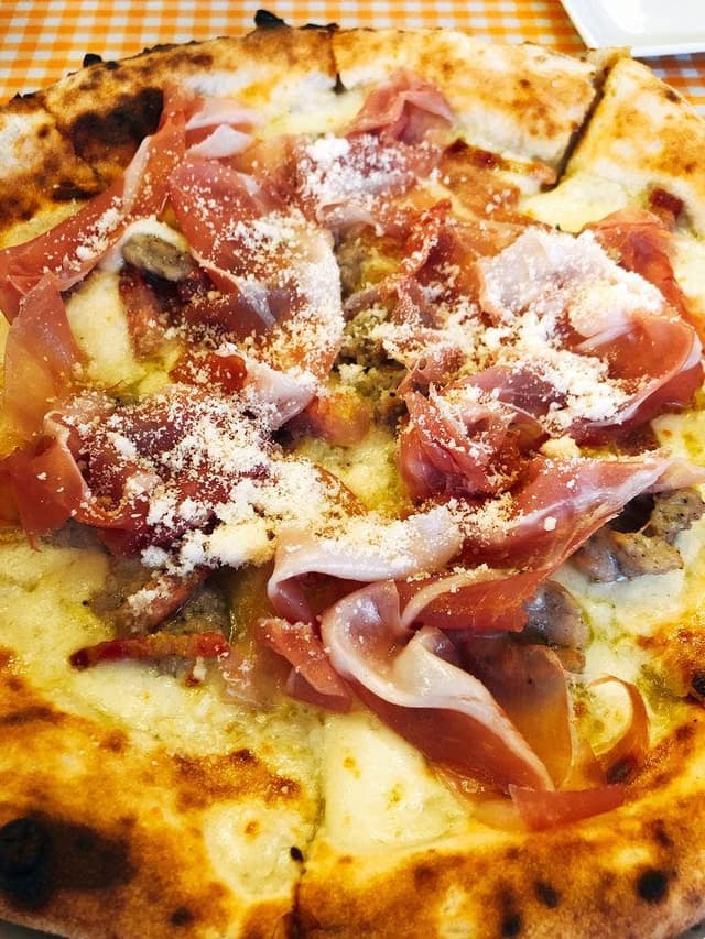 PizzeriaUWOZA - サブ画像1