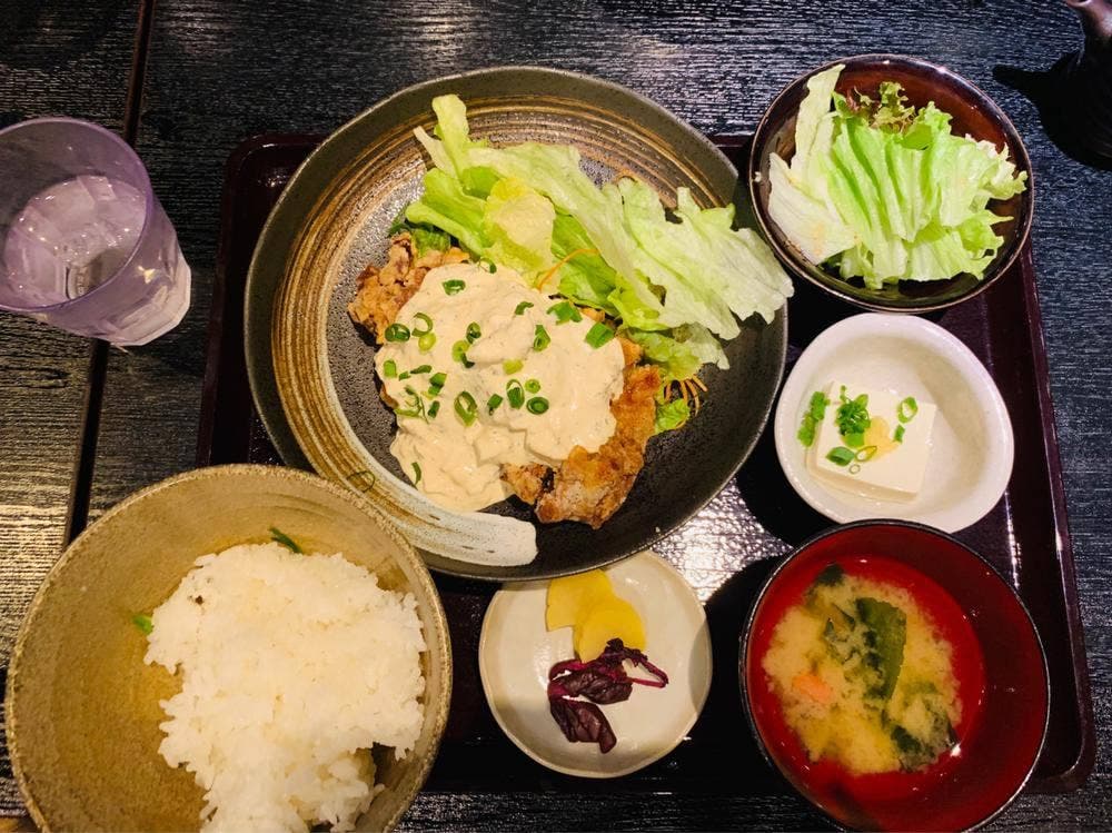 博多もつ鍋 馬肉 九州自慢 川崎東口タワー・リバーク店