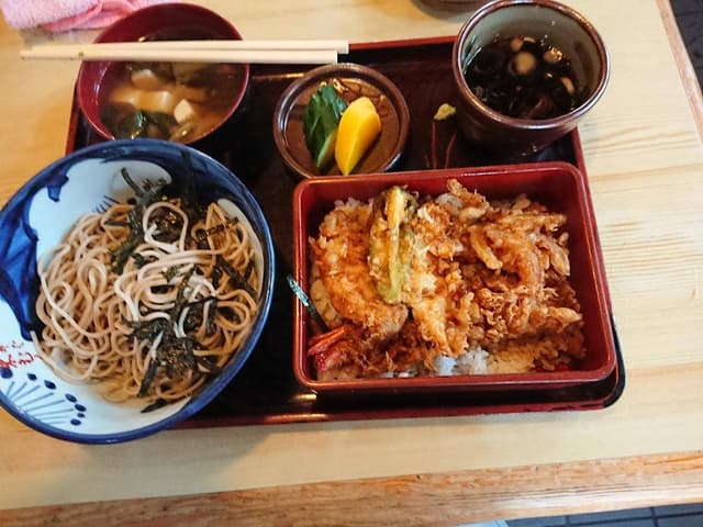 米むら東越谷店 - サブ画像3