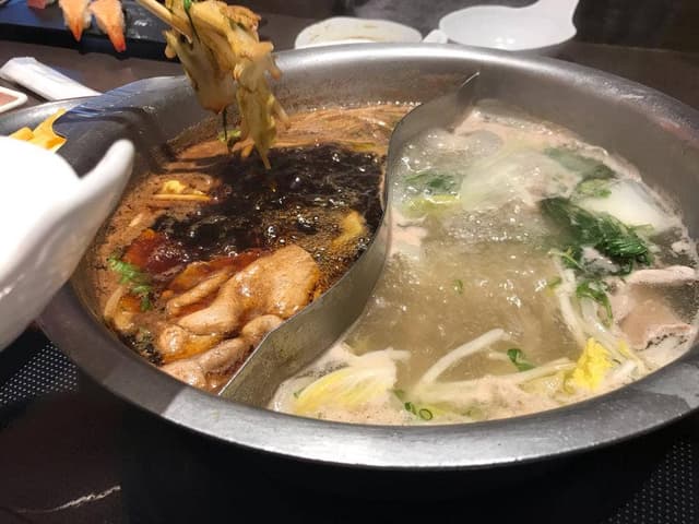 寿司・しゃぶしゃぶ食べ放題 ゆず庵 三島店 - サブ画像1