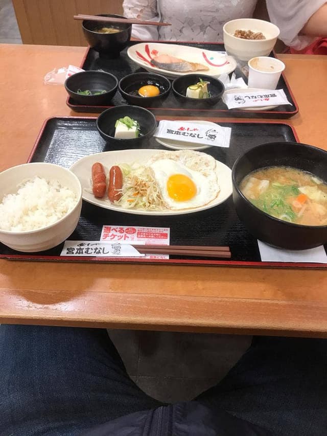 定食屋 宮本むなし JR神戸駅前店 - サブ画像2