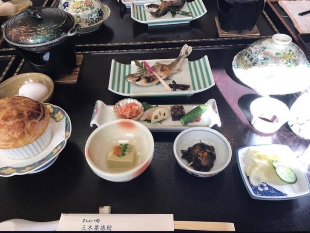 三木屋旅館 お食事処